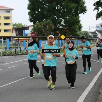 Runner Photo 8186090