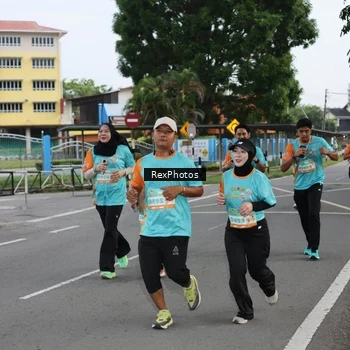 Runner Photo 8186096