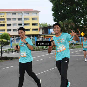 Runner Photo 8186124