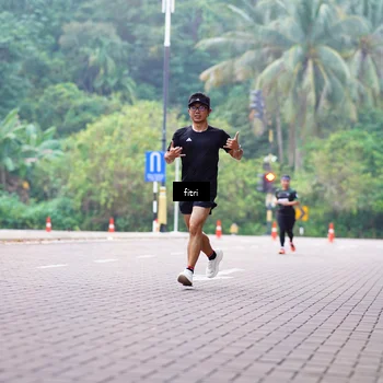 Runner Photo 8186139