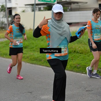 Runner Photo 8186148