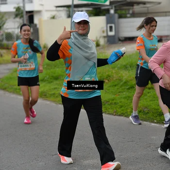 Runner Photo 8186165