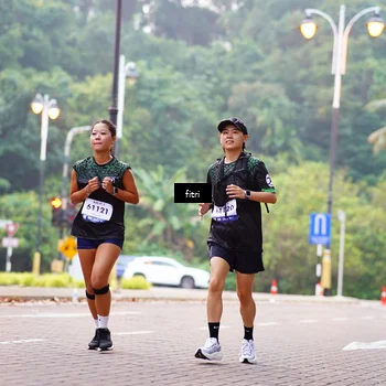 Runner Photo 8186191