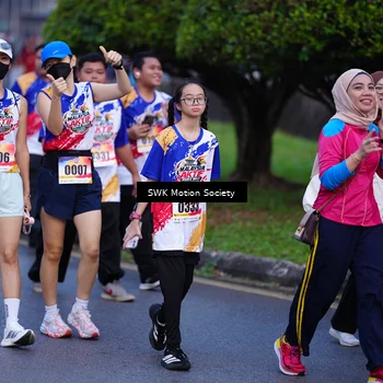 Runner Photo 8186276