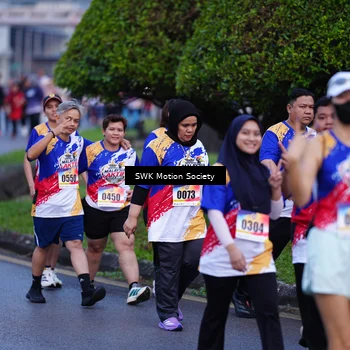 Runner Photo 8186284
