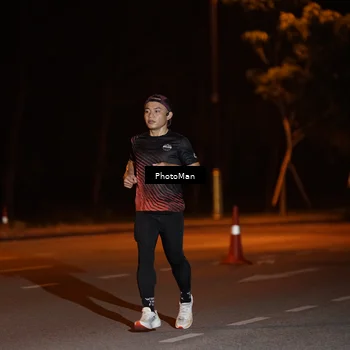 Runner Photo 8186308