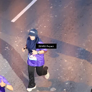 Runner Photo 8186398