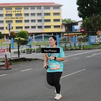 Runner Photo 8186405