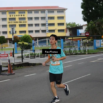 Runner Photo 8186411