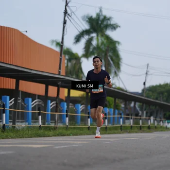 Runner Photo 8186547