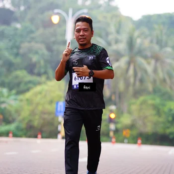 Runner Photo 8186559