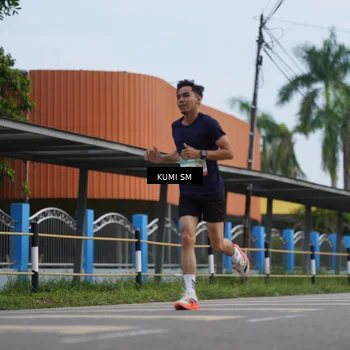 Runner Photo 8186562