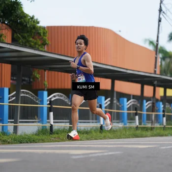 Runner Photo 8186601