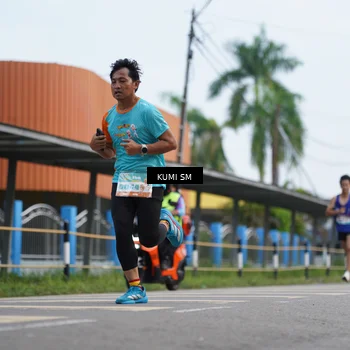 Runner Photo 8186606