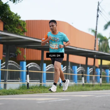 Runner Photo 8186660