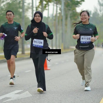 Runner Photo 8186681