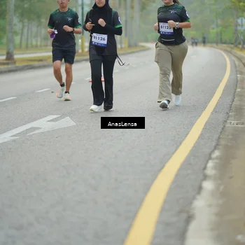 Runner Photo 8186683