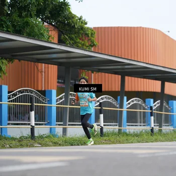 Runner Photo 8186694