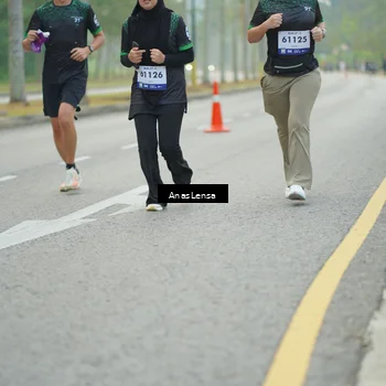 Runner Photo 8186702