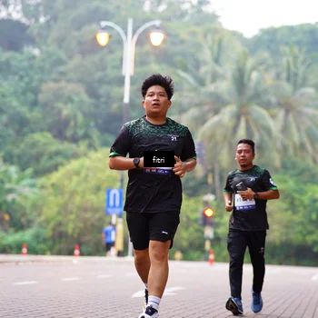 Runner Photo 8186732