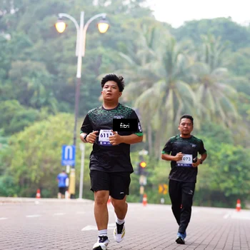 Runner Photo 8186747
