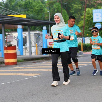Runner Photo 8186816