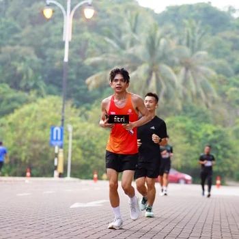 Runner Photo 8186878