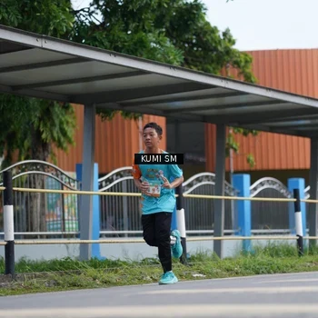 Runner Photo 8186900