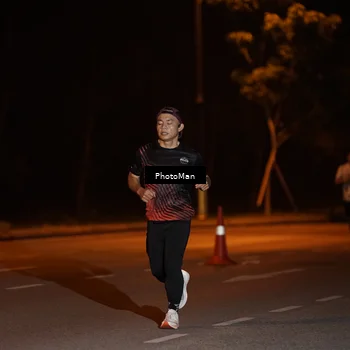 Runner Photo 8186904