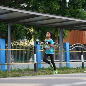 Runner Photo 8186906