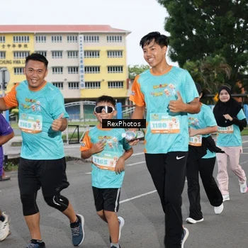 Runner Photo 8186913