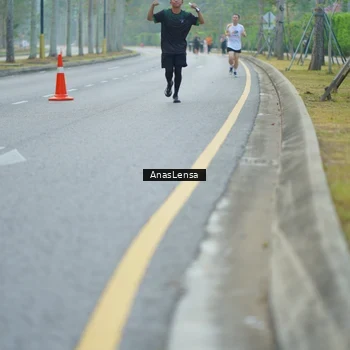 Runner Photo 8186916