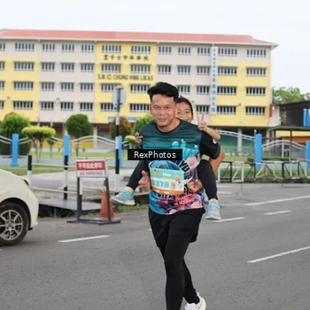 Runner Photo 8186942