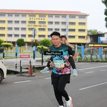 Runner Photo 8186954