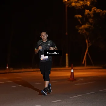Runner Photo 8187005