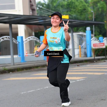Runner Photo 8187021