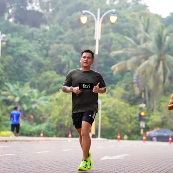 Runner Photo 8187041