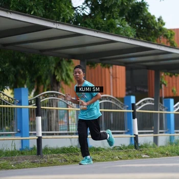 Runner Photo 8187045