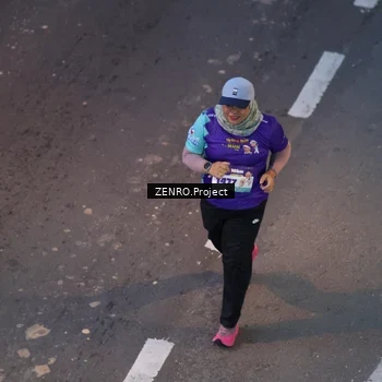 Runner Photo 8187075
