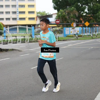 Runner Photo 8187080