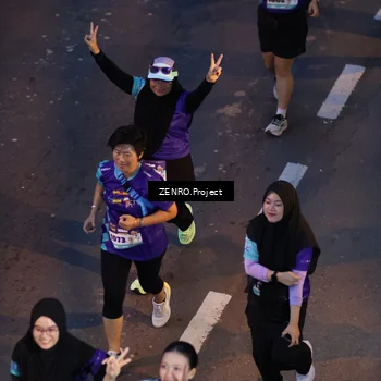 Runner Photo 8187082