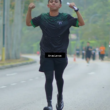 Runner Photo 8187097