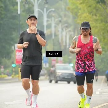Runner Photo 8187260