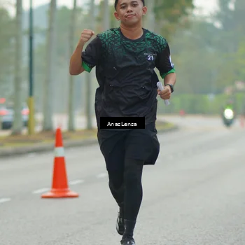 Runner Photo 8187306