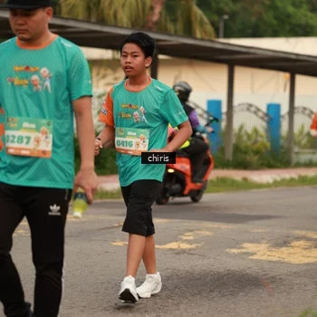 Runner Photo 8187307