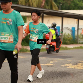 Runner Photo 8187316