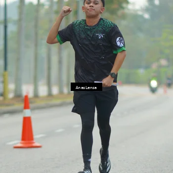 Runner Photo 8187341