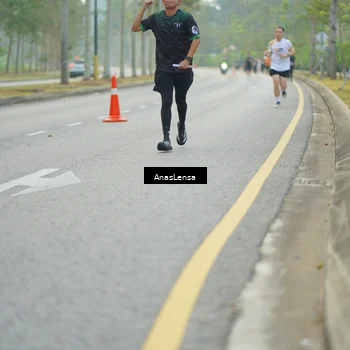 Runner Photo 8187351