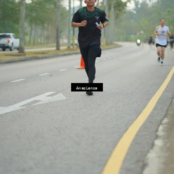 Runner Photo 8187381