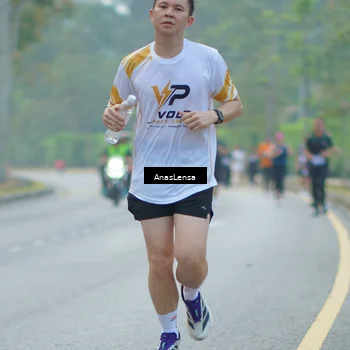 Runner Photo 8187525